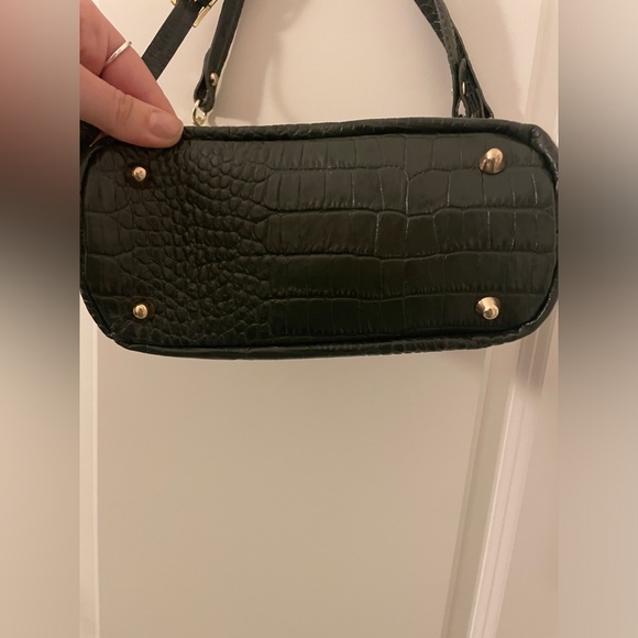 Divina Firenze Crossbody Satchel - Picture 4 of 10